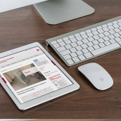 webdesign-ludwigsburg-webseite-iks-kunststoffanlagen-tablet-mockup-1.jpg